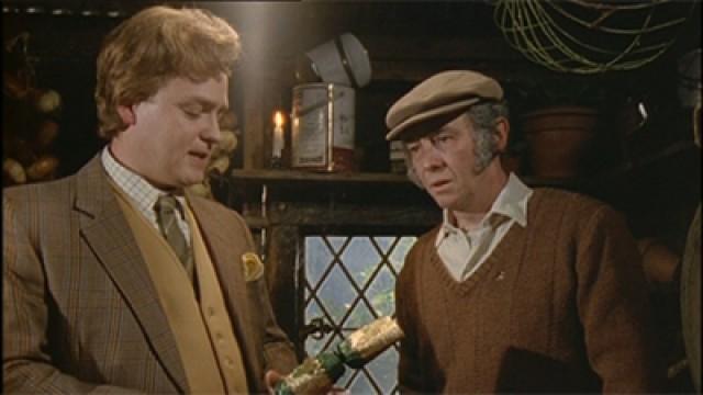 Ted and Ralph - Christmas with the Stars