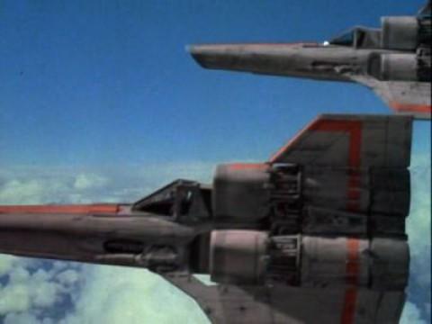 Galactica Discovers Earth (1)