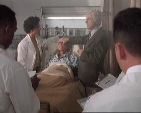 Conferenza con il morto