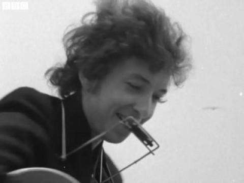 The Other Side of the Mirror: Bob Dylan at the Newport Folk Festival
