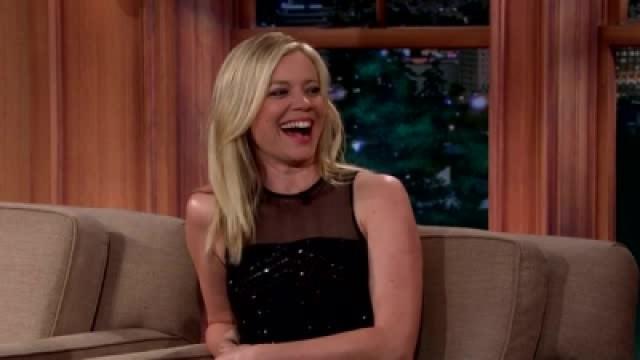 Amy Smart, Denise Mina