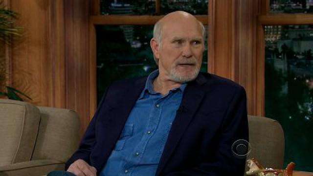 Terry Bradshaw, Jessica McNamee