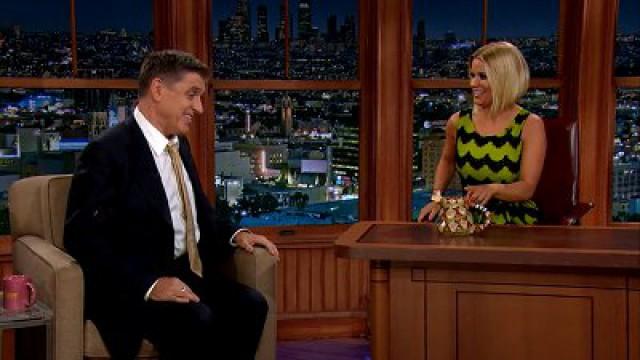 Jon Favreau, Carrie Keagan