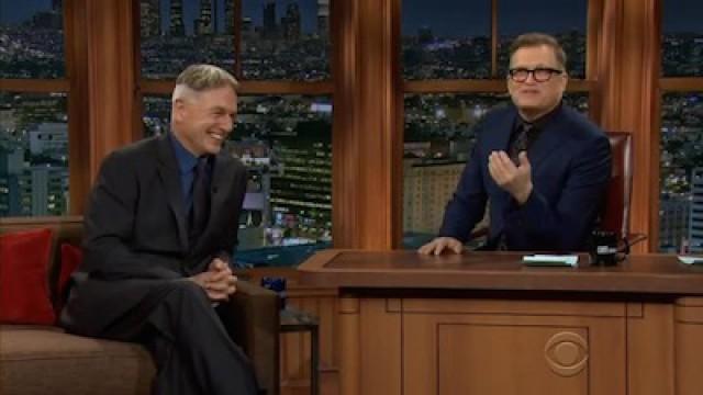 Mark Harmon, Jessica St. Clair, Esther Povitsky, guest host Drew Carey