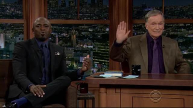 Dick Cavett, Morena Baccarin, Derrick Pitts, guest host Wayne Brady