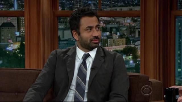 Kal Penn, Lindsay Sloane, Troy Walker, guest host Thomas Lennon