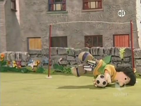 Postman Pat Goes Football Crazy