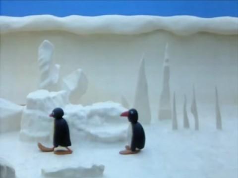 Pingu nella grotta di ghiaccio