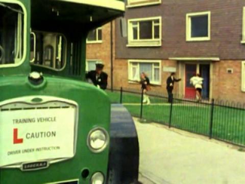The 'L' Bus
