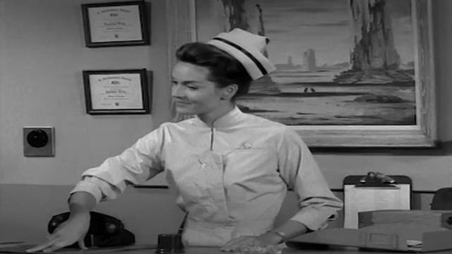 Nurse Dickens - Audio Commentary by guest star Lee Meriwether