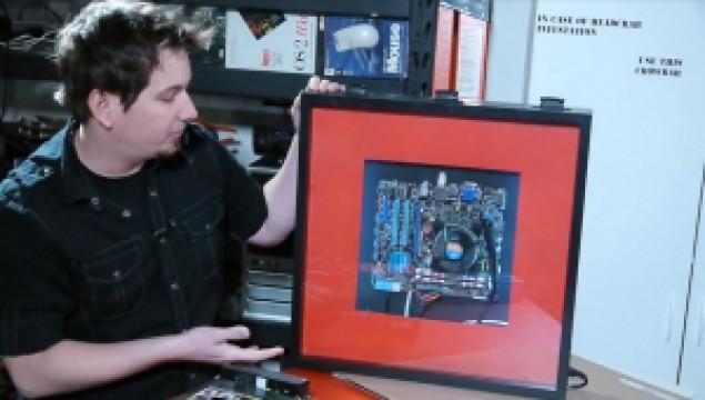 Building a photo frame computer case, your iPhone jailbroken picks, Multi-monitor PC setups…