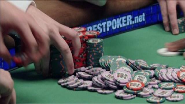 Main Event 10K Buy-in Part 24