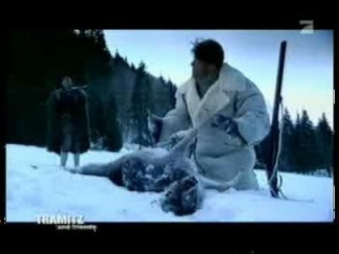 Rotkäppchen überrascht Mafioso