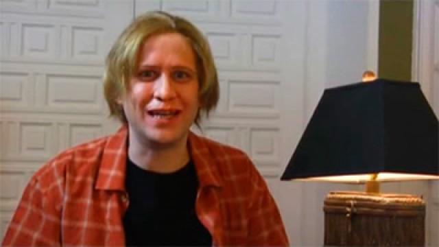 Presentado por Macaulay Culkin