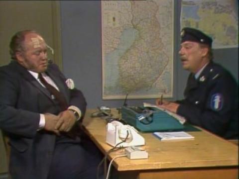 Toinen toisemme ja poliisi