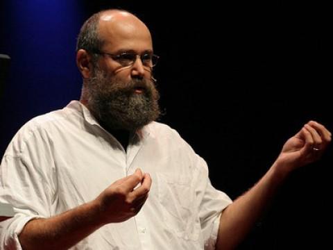 Yochai Benkler: Open-source economics