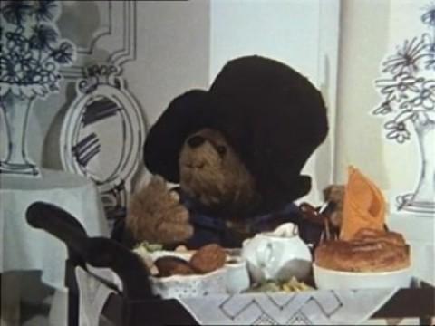 Paddington Dines Out