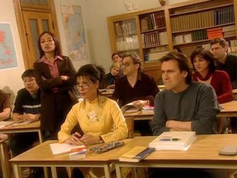 Le bureau de Sylvie - Le cours de vietnamien - Les parrains d'adoption