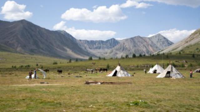 Mongolia: Meals and Wheels