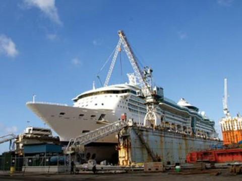 Cruise Ship Engine