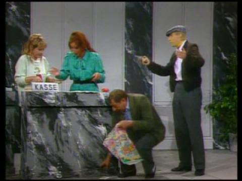 Von Überfällen und Kostümbällen