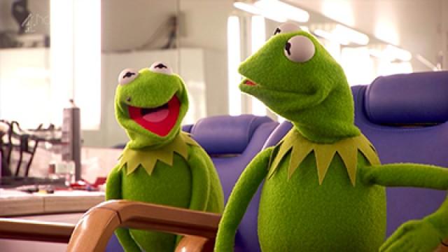 Gary Barlow, Ricky Gervais, Jessica Hynes, Kermit and Constatine