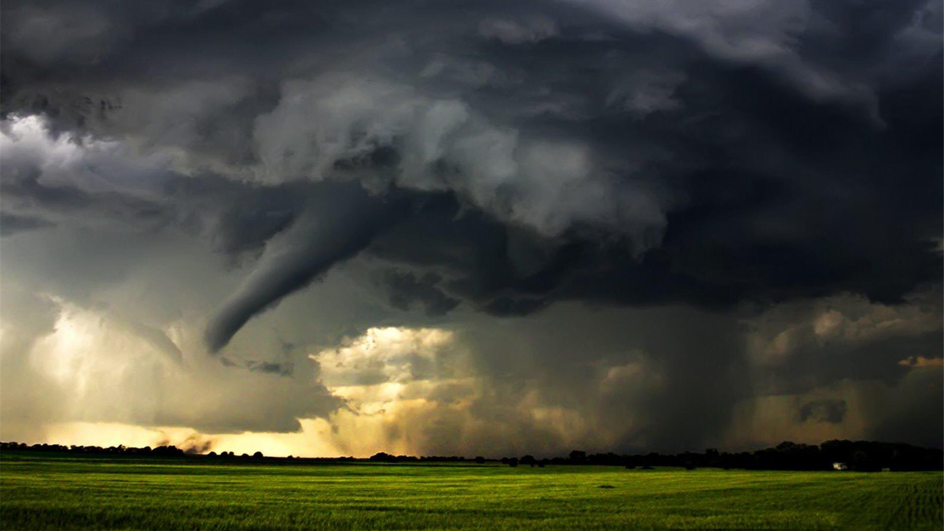 When Weather Changed History