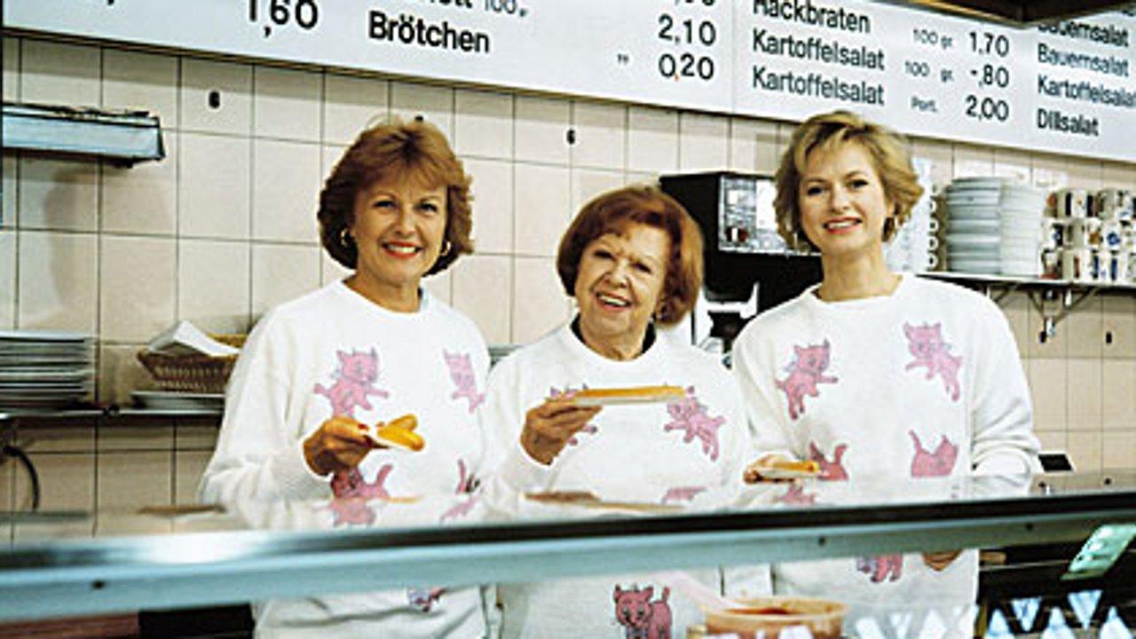 Three Ladies of the Grill