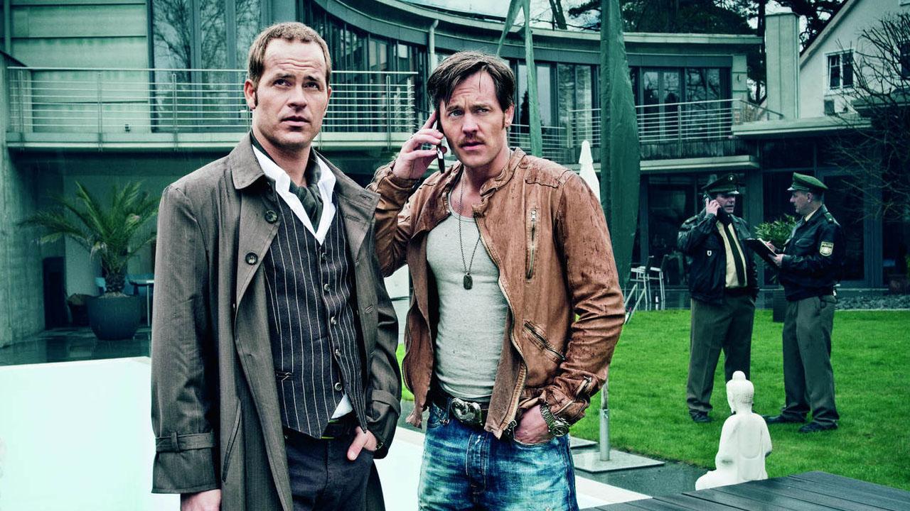 The Cop and the Snob