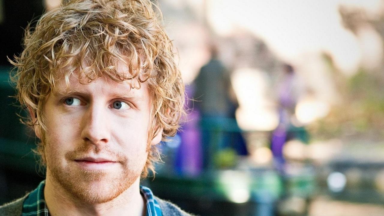 Josh Widdicombe