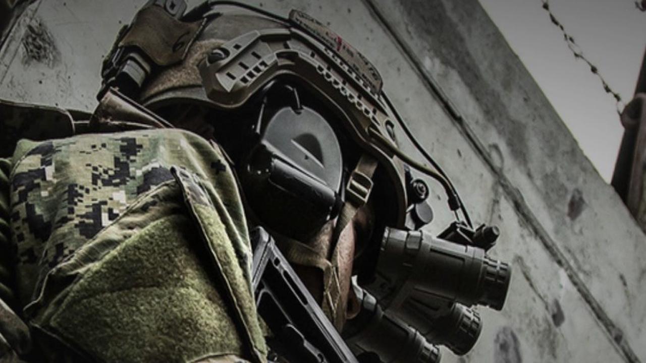 Navy SEALs: America's Secret Warriors