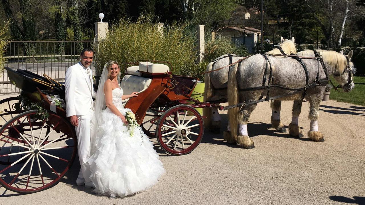 4 mariages pour 1 lune de miel