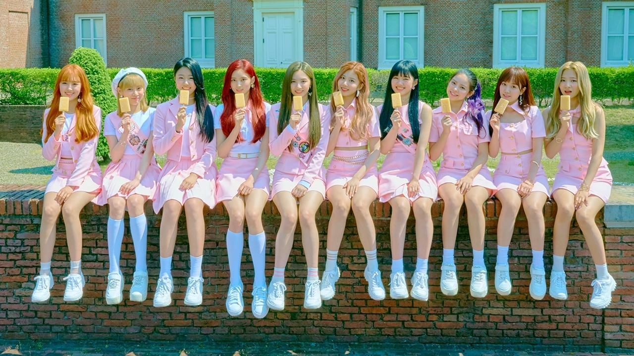 Cherry Bullet: M/V Bonus Behind
