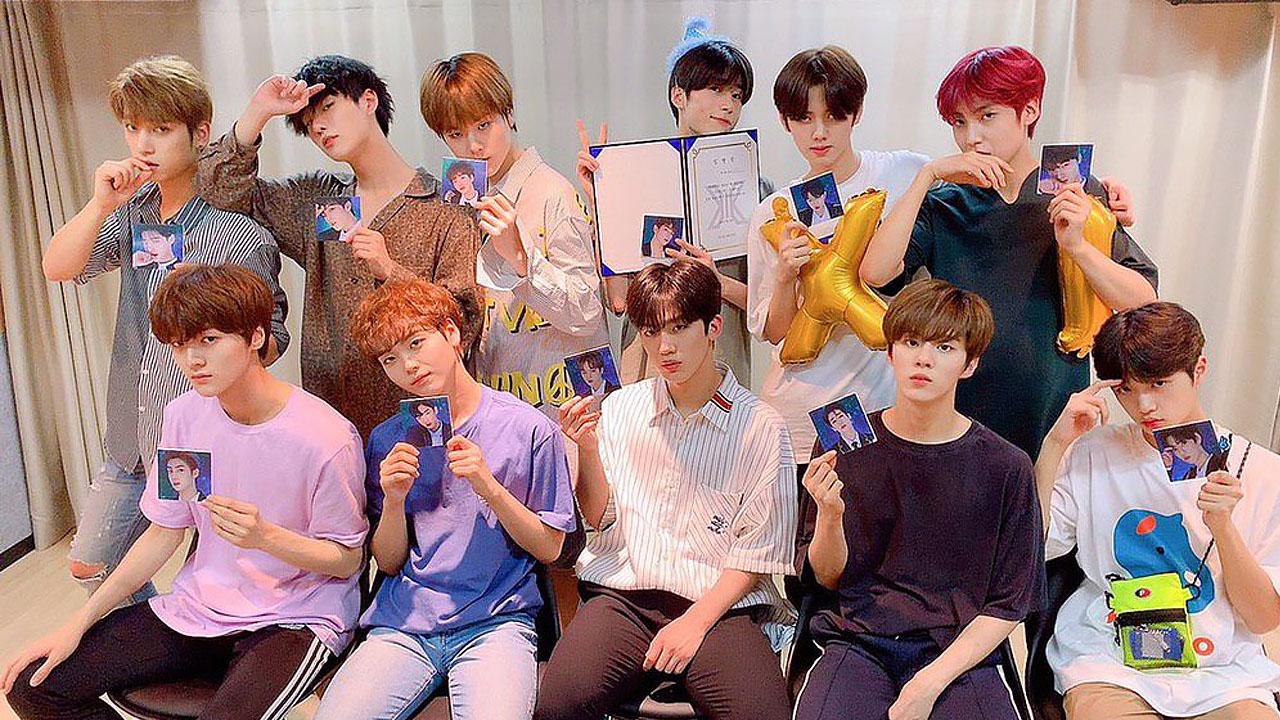 X1 vLive Show