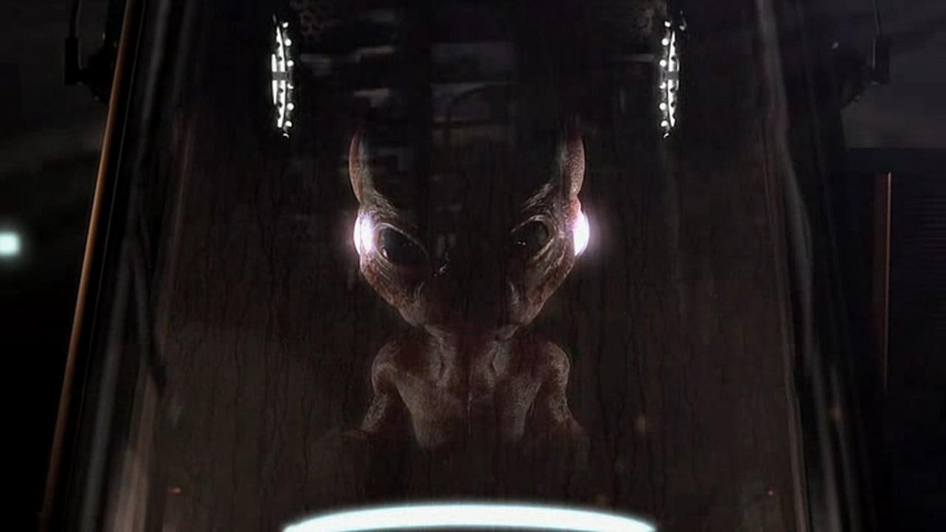 Alien Rising