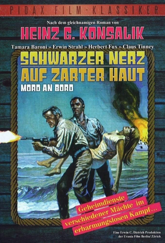 Schwarzer Nerz auf zarter Haut