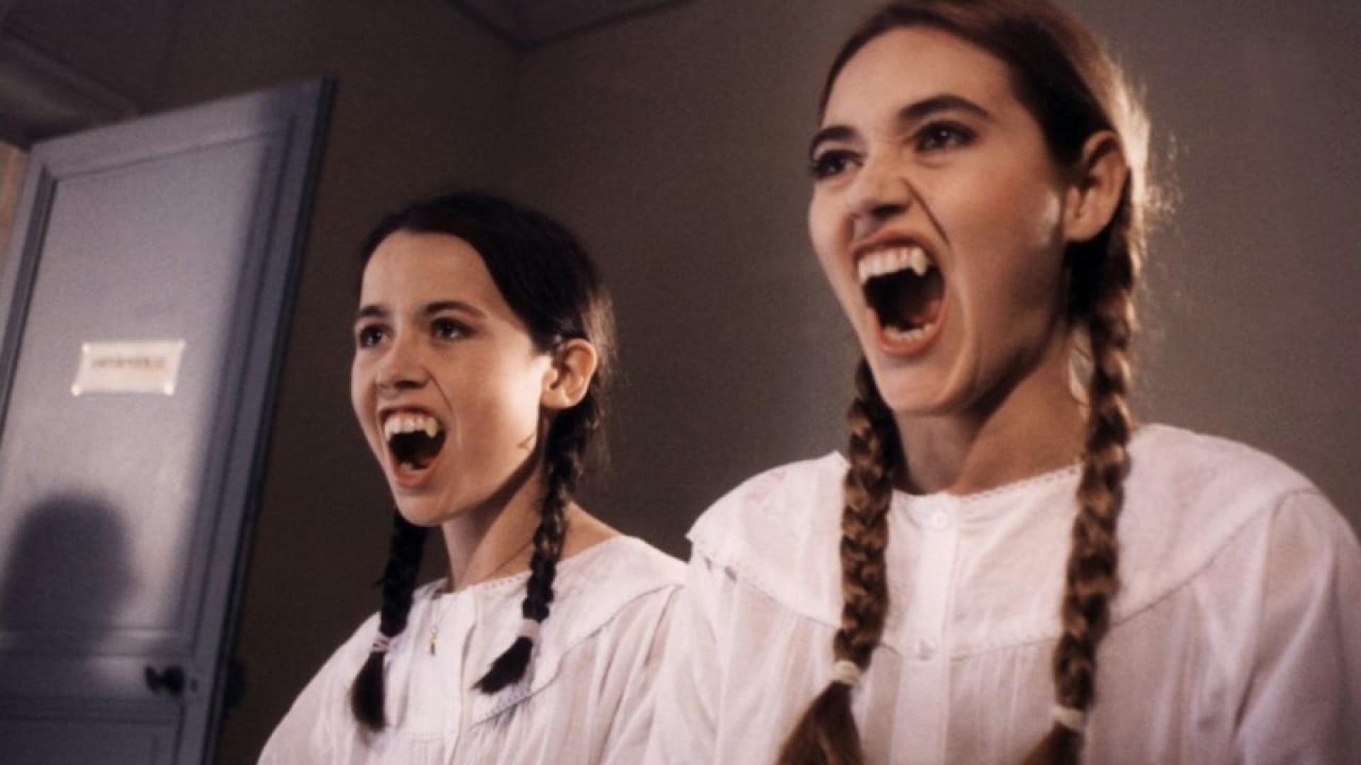 Las dos huérfanas vampiras