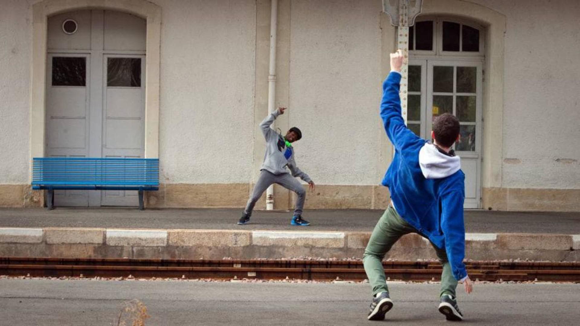 Ceux qui dansent sur la tête