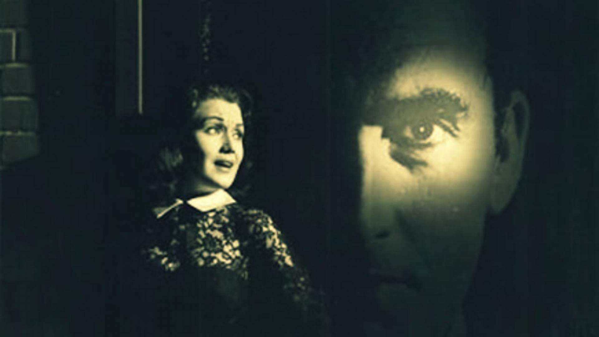 The Hypnotic Eye