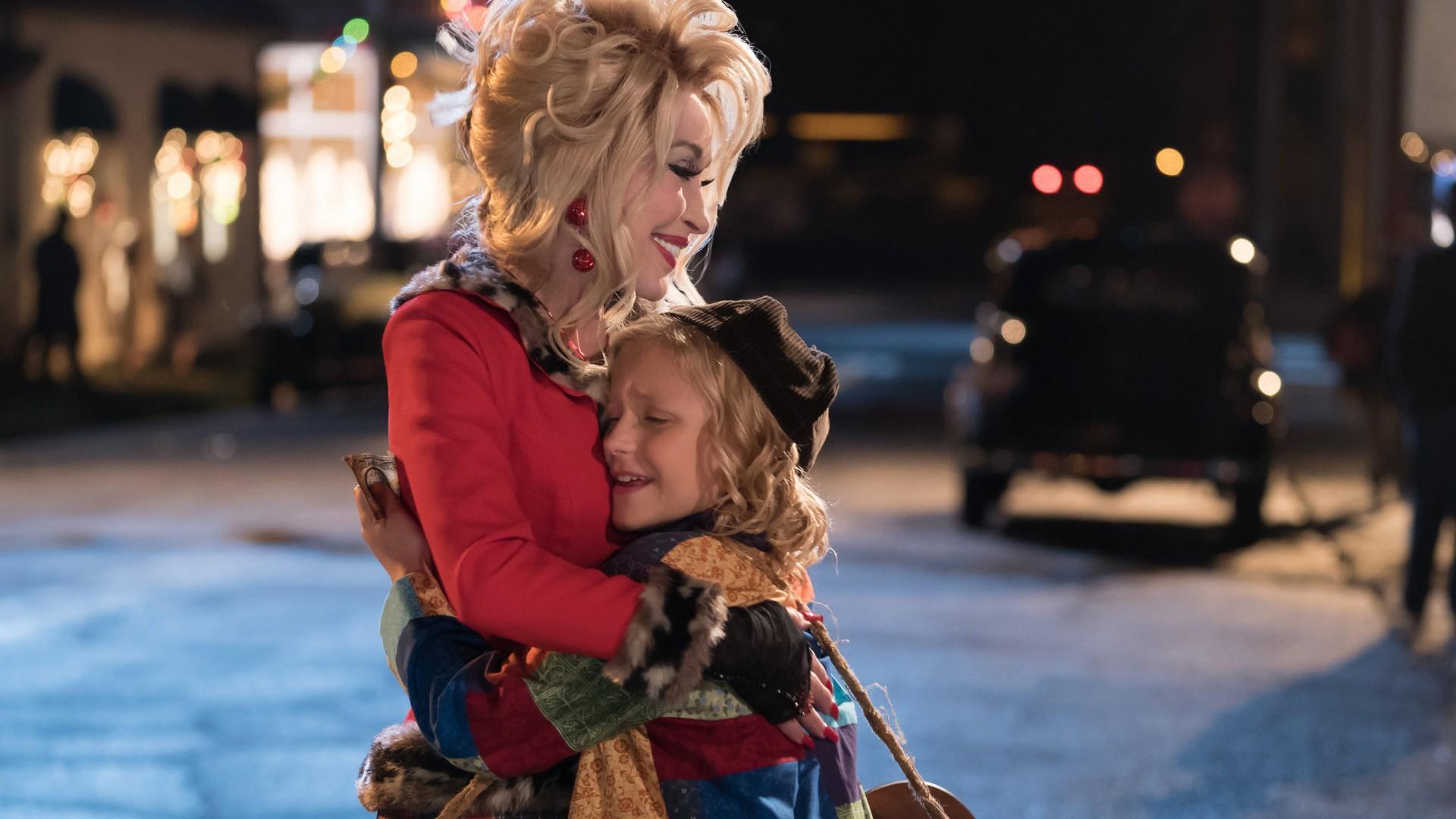 Dolly Parton's Christmas of Many Colors: Circle of Love