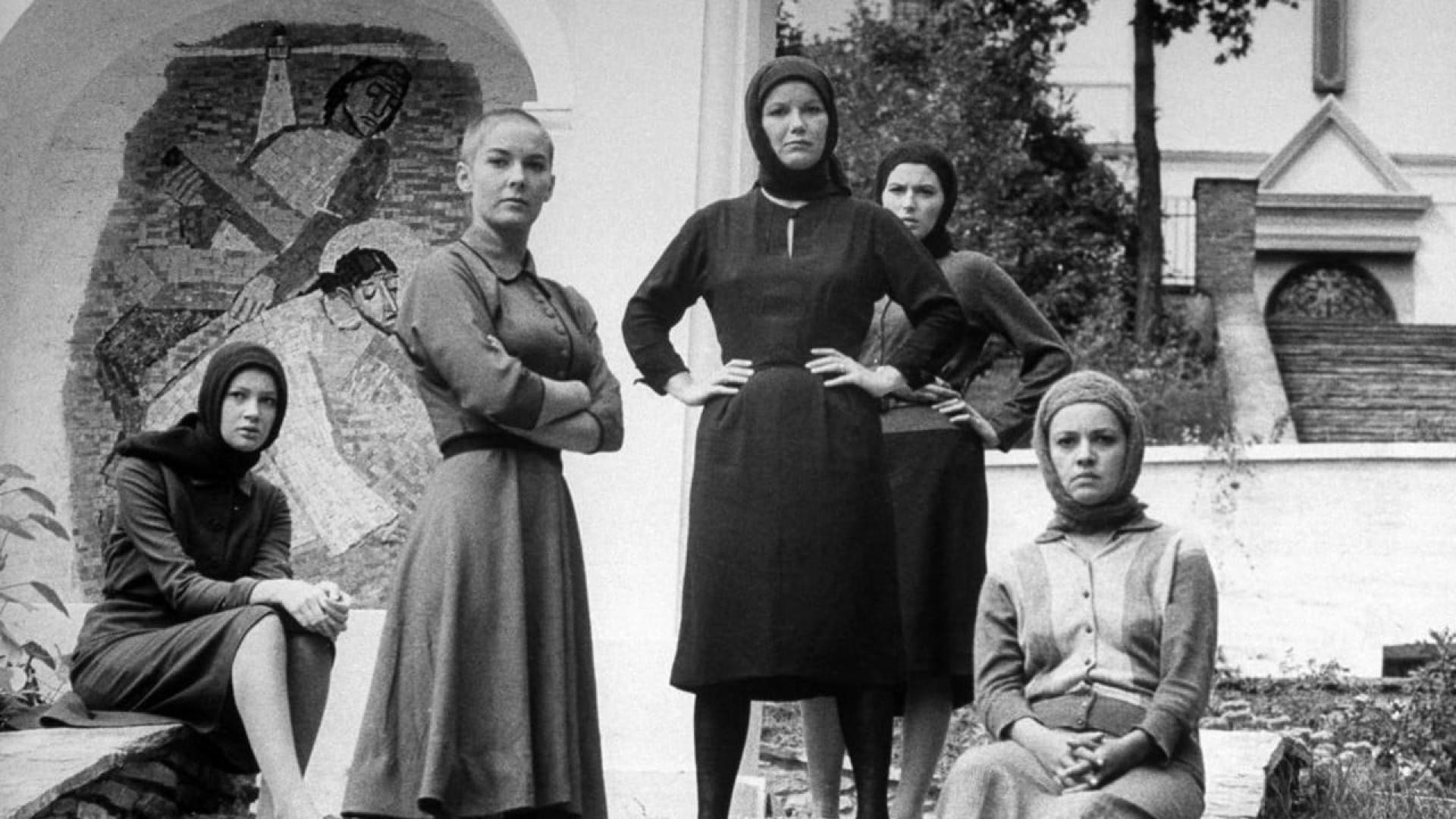 5 Branded Women