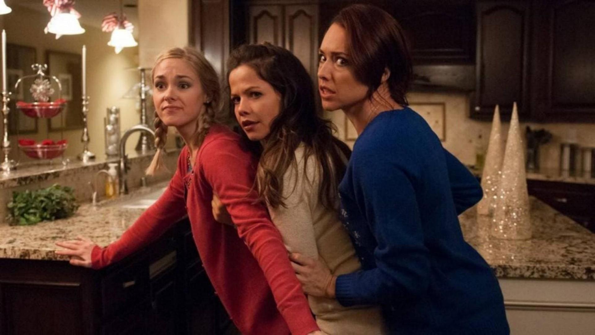 Girlfriends of Christmas Past