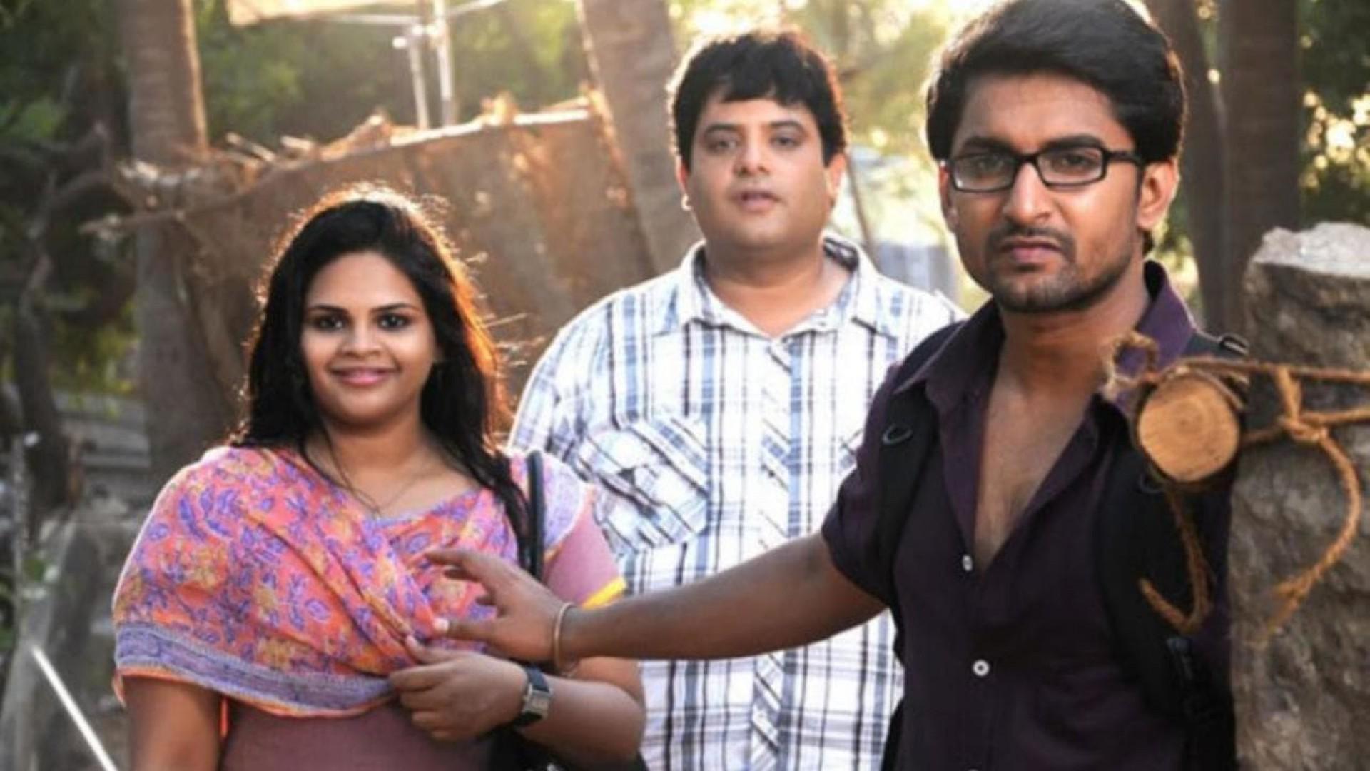 Yeto Vellipoyindhi Manasu