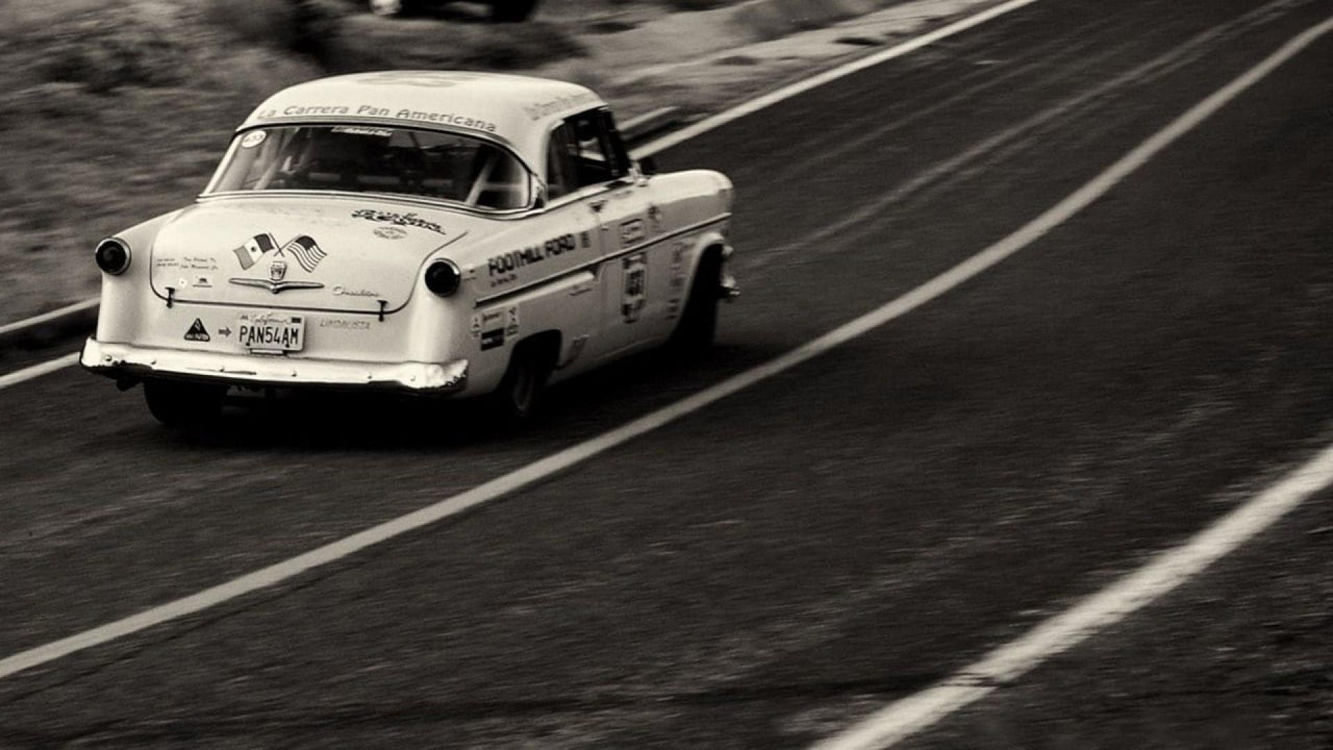 La Carrera Panamericana with Music by Pink Floyd