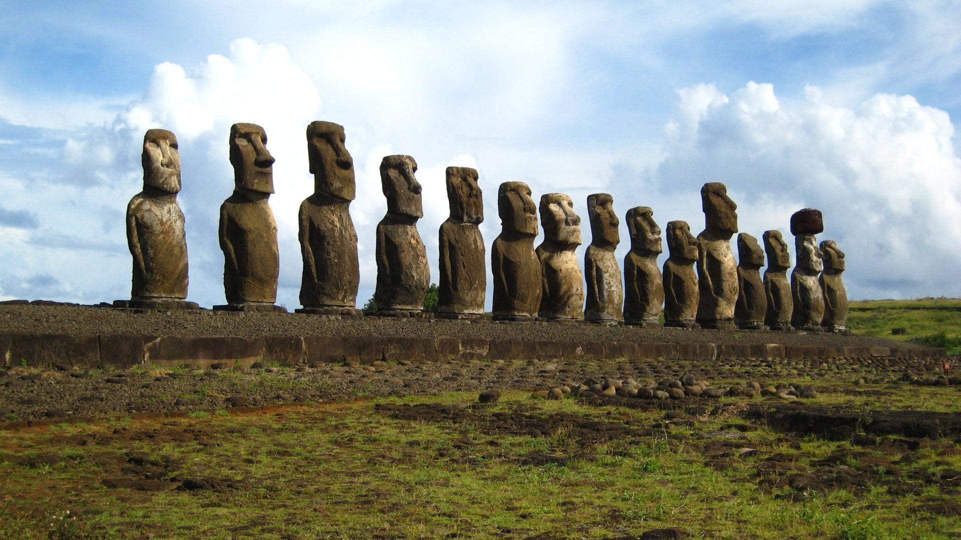 The Suns of Easter Island