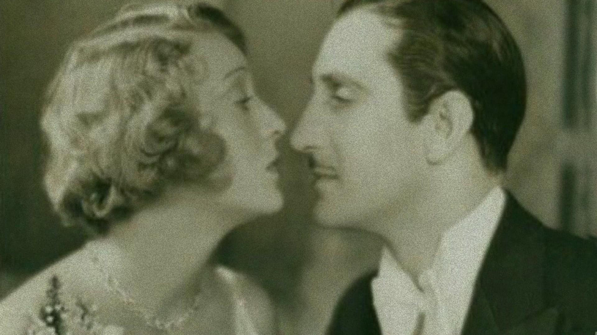 The Flirting Widow