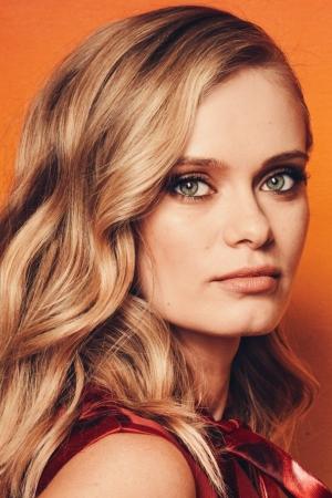Picture of Sara Paxton