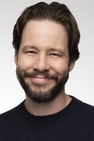 Picture of Ike Barinholtz
