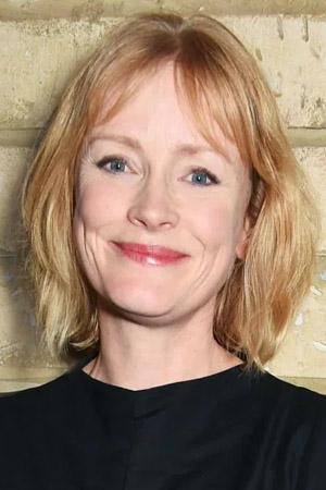 Picture of Claire Skinner