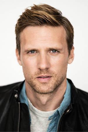 Picture of Teddy Sears